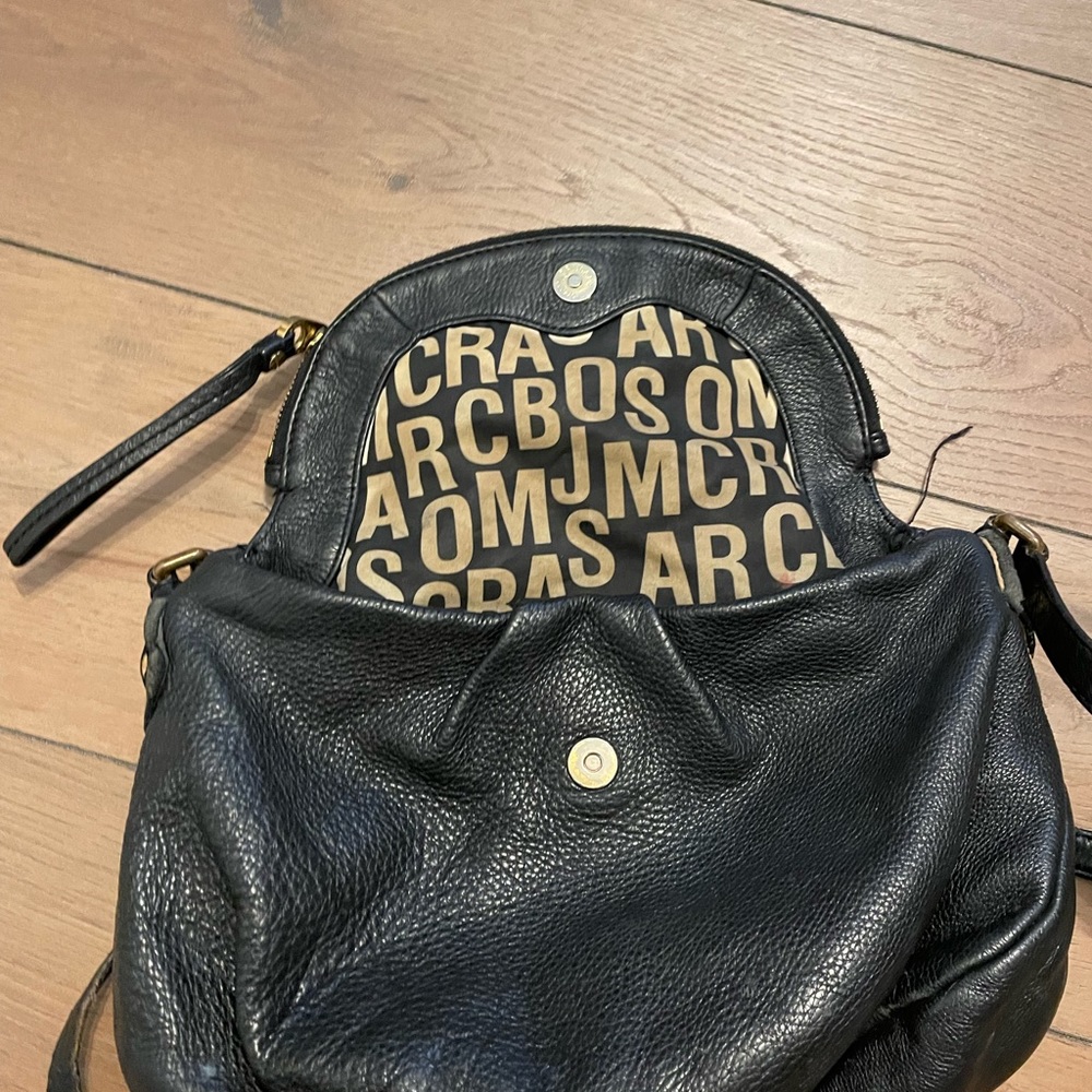 Marc Jacobs purse - Picture 5 of 8
